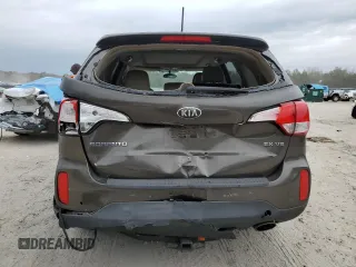 2015 Kia Sorento EX with VIN 5XYKU4A73FG571081, listed as a Copart auction lot 88085145 with 126,635 mi miles and Salvage Title. Bid and sale history available at carsss.com. Image 6.