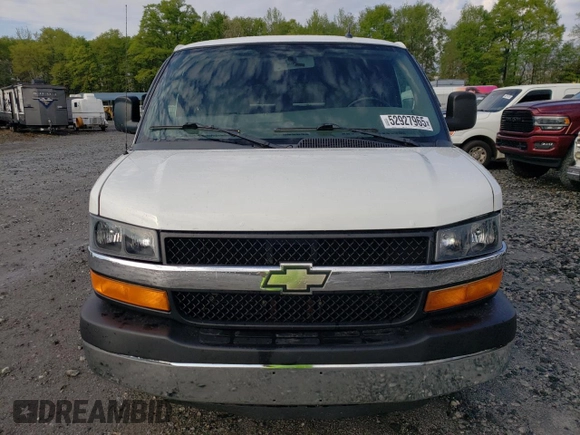 2013 Chevrolet Express Passenger LT with VIN 1GAZG1FG8D1109893, listed as a Copart auction lot 52927965 with 101,828 mi miles and Clean title. Bid and sale history available at DreamBid. Image 5.