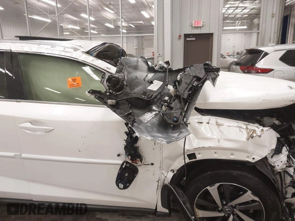 2019 Lexus NX 300 z VIN JTJBARBZ0K2180378, wystawiony jako IAAI lot #40856560 z przebiegiem Nie podano mil oraz . Historia ofert i sprzedaży dostępna na DreamBid. Obrazek 12.