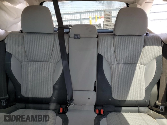 2020 Subaru Forester Premium z VIN JF2SKAJC6LH554961, wystawiony jako Copart lot #61770095 z przebiegiem 82 637 mil mil oraz Szkoda całkowita • Salvage title. Historia ofert i sprzedaży dostępna na DreamBid. Obrazek 10.