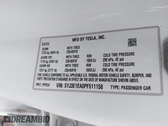 2023 Tesla Model 3 z VIN 5YJ3E1EA0PF511158, wystawiony jako IAAI lot #42210455 z przebiegiem 22 291 mil mil oraz . Historia ofert i sprzedaży dostępna na DreamBid. Obrazek 9.