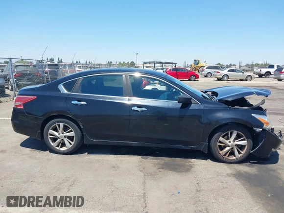 2013 Nissan Altima SV with VIN 1N4AL3APXDC298155, listed as a IAAI auction lot 42747890 with 269,020 mi miles and . Bid and sale history available at DreamBid. Image 13.