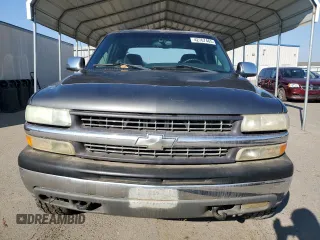 2001 Chevrolet Silverado 1500HD LS z VIN 1GCGC13U71F164483, wystawiony jako Copart lot #42767465 z przebiegiem Nie podano mil oraz Szkoda całkowita • Salvage title. Historia ofert i sprzedaży dostępna na DreamBid. Obrazek 5.