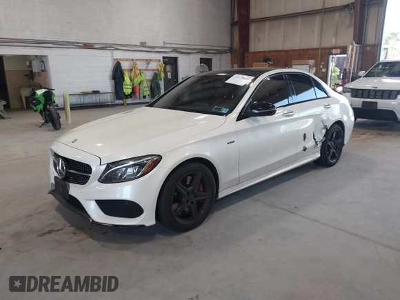 2016 Mercedes-Benz C 450 AMG z VIN 55SWF6EB7GU132348, wystawiony jako IAAI lot #42579809 z przebiegiem 180 873 mil mil oraz . Historia ofert i sprzedaży dostępna na DreamBid. Obrazek 17.