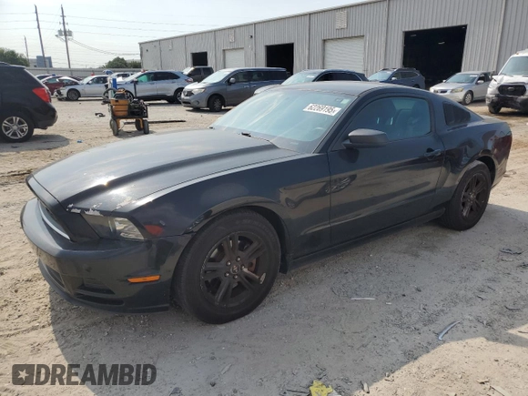 2013 Ford Mustang V6 с VIN 1ZVBP8AM2D5280255, выставлен на аукционе Copart как лот 62269195 с пробегом 152 031 миль миль и Чистый • Clean title. История ставок и продаж доступна на DreamBid. Изображение 1.