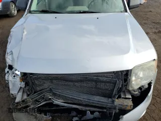 2011 Ford Escape Hybrid with VIN 1FMCU4K30BKC19544, listed as a Copart auction lot 43152825 with 219,127 mi miles and Salvage title. Bid and sale history available at DreamBid. Image 12.