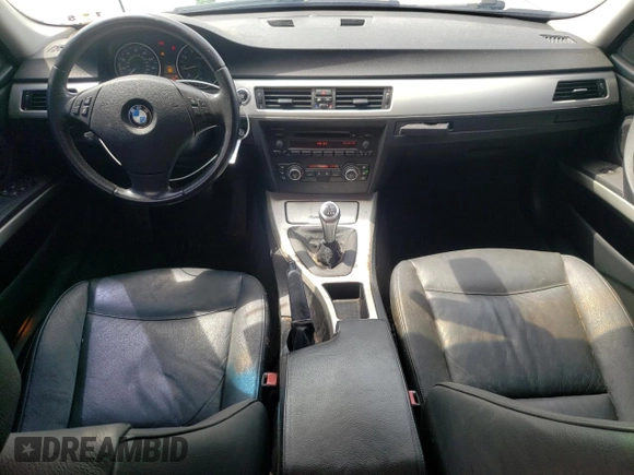 2007 BMW 3 Series 328i with VIN WBAVA33527PG39395, listed as a Copart auction lot 61638825 with 120,130 mi miles and Salvage title. Bid and sale history available at DreamBid. Image 8.