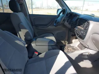 2005 Toyota Sequoia SR5 with VIN 5TDZT34AX5S244276, listed as a IAAI auction lot 41605214 with 226,565 mi miles. Bid and sale history available at carsss.com. Image 5.