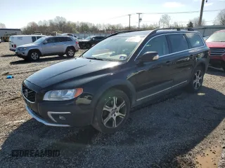 2014 Volvo XC70 T6 with VIN YV4902BZ5E1184221, listed as a Copart auction lot 51917985 with 157,871 mi miles and Clean Title. Bid and sale history available at DreamBid. Image 1.