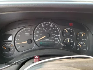 2002 Chevrolet Silverado 2500 LS z VIN 1GCGK29U32Z330420, wystawiony jako Copart lot #59506425 z przebiegiem 266 435 mil mil oraz Szkoda całkowita • Salvage title. Historia ofert i sprzedaży dostępna na DreamBid. Obrazek 9.