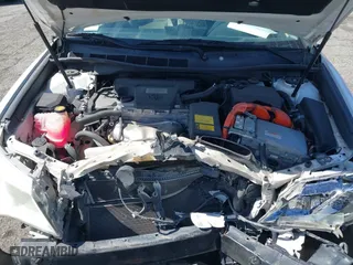 2014 Toyota Camry Hybrid LE with VIN 4T1BD1FK5EU135465, listed as a IAAI auction lot 41713264 with 158,750 mi miles. Bid and sale history available at carsss.com. Image 9.