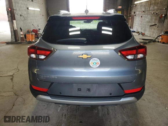 2021 Chevrolet TrailBlazer LT with VIN KL79MRSL4MB008732, listed as a Copart auction lot 64077424 with 24,782 mi miles and Salvage Title. Bid and sale history available at DreamBid. Image 6.