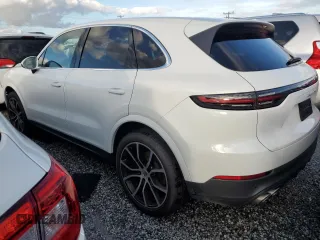 2019 Porsche Cayenne S z VIN WP1AB2AYXKDA63874, wystawiony jako Copart lot #74203724 z przebiegiem Nie podano mil oraz Nie do naprawy • Non repairable. Historia ofert i sprzedaży dostępna na DreamBid. Obrazek 2.