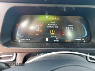 2024 Hyundai Elantra SE z VIN KMHLL4DGXRU829369, wystawiony jako Copart lot #58854565 z przebiegiem 8 112 mil mil oraz Szkoda całkowita • Salvage title. Historia ofert i sprzedaży dostępna na DreamBid. Obrazek 9.