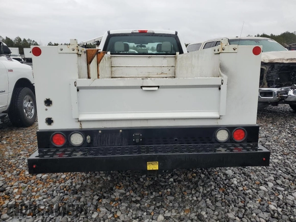 2017 Ford F-250 XL z VIN 1FD7X2A66HEE51243, wystawiony jako Copart lot #41967755 z przebiegiem 194 364 mil mil oraz Szkoda całkowita • Salvage title. Historia ofert i sprzedaży dostępna na DreamBid. Obrazek 6.