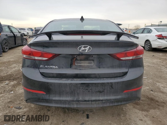 2018 Hyundai Elantra SEL z VIN 5NPD84LF7JH369864, wystawiony jako Copart lot #44461795 z przebiegiem 82 265 mil mil oraz Szkoda całkowita • Salvage title. Historia ofert i sprzedaży dostępna na DreamBid. Obrazek 6.