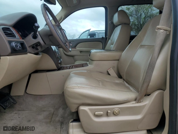 2012 Chevrolet Suburban LTZ with VIN 1GNSCKE07CR202068, listed as a Copart auction lot 51771495 with 257,988 mi miles and Salvage Title. Bid and sale history available at carsss.com. Image 7.