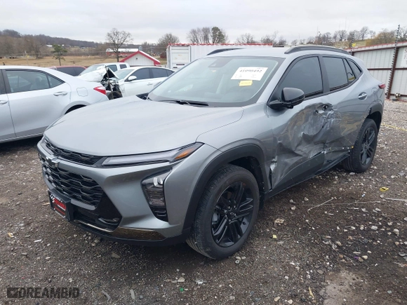 2025 Chevrolet Trax ACTIV with VIN KL77LKEP1SC109069, listed as a IAAI auction lot 41090492 with 1,114 mi miles. Bid and sale history available at carsss.com. Image 17.
