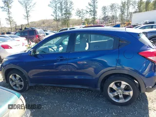 2017 Honda HR-V LX with VIN 3CZRU6H33HM703530, listed as a IAAI auction lot 41858760 with 165,239 mi miles. Bid and sale history available at carsss.com. Image 14.