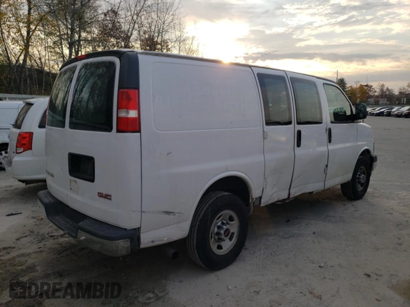 2017 GMC Savana Cargo Van with VIN 1GTW7AFF7H1906806, listed as a Copart auction lot 81203694 with 53,426 mi miles and Salvage Title. Bid and sale history available at carsss.com. Image 3.