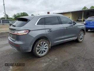 2022 Lincoln Nautilus Reserve z VIN 2LMPJ8K97NBL21898, wystawiony jako Copart lot #56678405 z przebiegiem 34 397 mil mil oraz Szkoda całkowita • Salvage title. Historia ofert i sprzedaży dostępna na DreamBid. Obrazek 3.