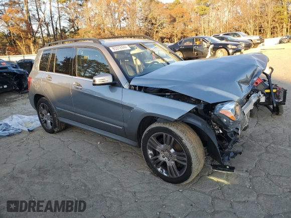 2015 Mercedes-Benz GLK 350 с VIN WDCGG8JB8FG343125, выставлен на аукционе Copart как лот 85372444 с пробегом 76 625 миль миль и Списание • Salvage title. История ставок и продаж доступна на DreamBid. Изображение 4.