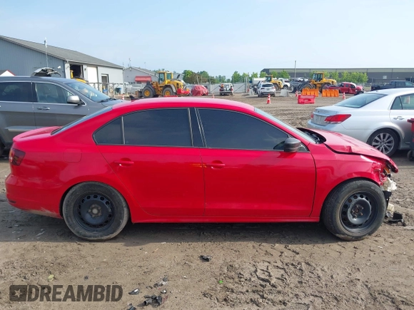 2016 Volkswagen Jetta Sport z VIN 3VWD17AJ5GM270036, wystawiony jako IAAI lot #42527954 z przebiegiem 142 008 mil mil oraz . Historia ofert i sprzedaży dostępna na DreamBid. Obrazek 14.