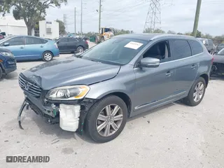 2017 Volvo XC60 Inscription with VIN YV440MRU4H2012938, listed as a IAAI auction lot 41625267 with 61,160 mi miles. Bid and sale history available at carsss.com. Image 18.