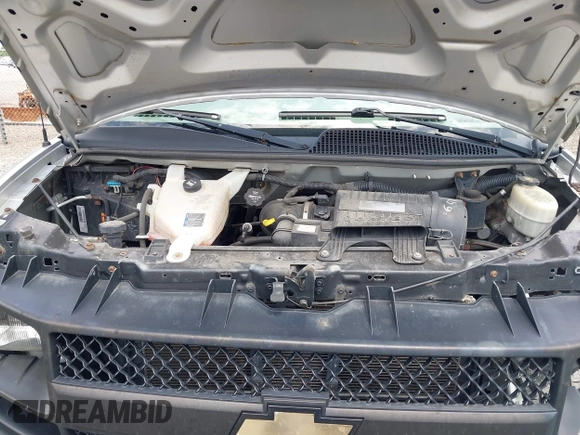 2017 Chevrolet Express Cargo with VIN 1GCWGAFF5H1119563, listed as a IAAI auction lot 42621612 with 164,965 mi miles and . Bid and sale history available at DreamBid. Image 10.