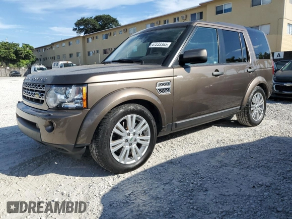 2010 Land Rover LR4 Lux z VIN SALAK2D4XAA536059, wystawiony jako Copart lot #47233365 z przebiegiem 21 336 mil mil oraz Tytuł czysty. Historia ofert i sprzedaży dostępna na DreamBid. Obrazek 1.