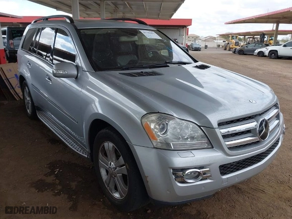 2007 Mercedes-Benz GL-Class with VIN 4JGBF71E97A280575, listed as a IAAI auction lot 41705492 with 176,711 mi miles. Bid and sale history available at carsss.com. Image 1.