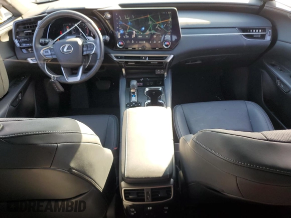 2024 Lexus RX 350 z VIN 2T2BAMBA7RC031778, wystawiony jako Copart lot #52359325 z przebiegiem 14 840 mil mil oraz Szkoda całkowita • Salvage title. Historia ofert i sprzedaży dostępna na DreamBid. Obrazek 8.