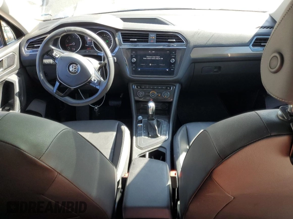 2020 Volkswagen Tiguan SE with VIN 3VV3B7AX0LM096422, listed as a Copart auction lot 48851125 with 78,100 mi miles and Salvage Title. Bid and sale history available at DreamBid. Image 8.