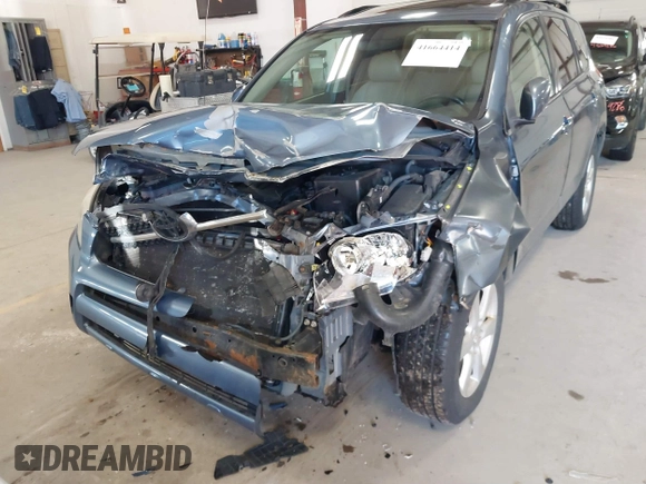 2007 Toyota RAV4 Limited with VIN JTMBK31VX75027962, listed as a IAAI auction lot 41664414 with 155,433 mi miles. Bid and sale history available at carsss.com. Image 6.