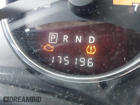 2014 Jeep Compass Limited with VIN 1C4NJDCB6ED684897, listed as a IAAI auction lot 41920568 with 175,196 mi miles. Bid and sale history available at carsss.com. Image 12.