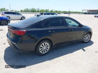 2020 Kia Forte LXS with VIN 3KPF24AD5LE258006, listed as a IAAI auction lot 42021722 with 50,379 mi miles. Bid and sale history available at carsss.com. Image 4.