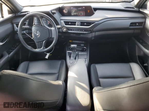 2020 Lexus UX 200 z VIN JTHX3JBH3L2030146, wystawiony jako Copart lot #88565165 z przebiegiem 88 286 mil mil oraz Czysty tytuł • Clean title. Historia ofert i sprzedaży dostępna na DreamBid. Obrazek 8.