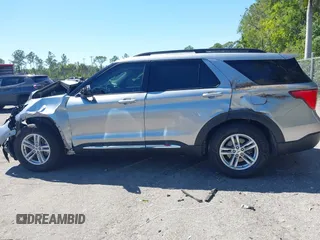 2020 Ford Explorer XLT with VIN 1FMSK7DHXLGC75846, listed as a IAAI auction lot 41779716 with 47,693 mi miles. Bid and sale history available at carsss.com. Image 14.