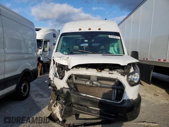 2023 Ford Transit Passenger XL with VIN 1FBVU4X89PKB82684, listed as a Copart auction lot 81326614 with 35,649 mi miles and Salvage title. Bid and sale history available at DreamBid. Image 5.