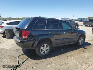 2005 Jeep Grand Cherokee Laredo with VIN 1J4HS48N05C727062, listed as a Copart auction lot 49236085 with 0 mi miles and Salvage Title. Bid and sale history available at carsss.com. Image 3.