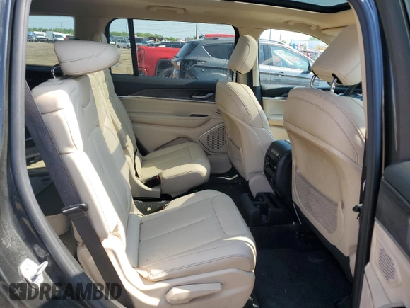 2022 Jeep Grand Cherokee Limited with VIN 1C4RJKBG3N8511561, listed as a Copart auction lot 56709095 with 61,470 mi miles and Clean title. Bid and sale history available at DreamBid. Image 10.