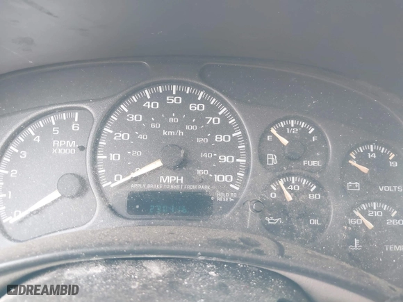 2002 Chevrolet Tahoe LT with VIN 1GNEC13Z82R273092, listed as a IAAI auction lot 41927418 with 230,416 mi miles. Bid and sale history available at carsss.com. Image 7.