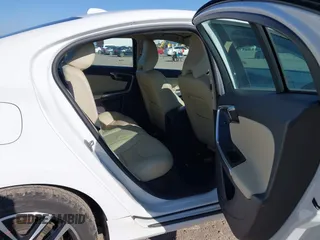 2017 Volvo S60 Dynamic with VIN YV126MFLXH2433058, listed as a IAAI auction lot 41487775 with 131,006 mi miles. Bid and sale history available at carsss.com. Image 8.