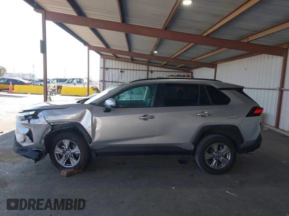 2023 Toyota RAV4 Hybrid XLE с VIN 4T3RWRFV4PU096489, выставлен на аукционе IAAI как лот 42587445 с пробегом 38 634 миль миль и . История ставок и продаж доступна на DreamBid. Изображение 14.