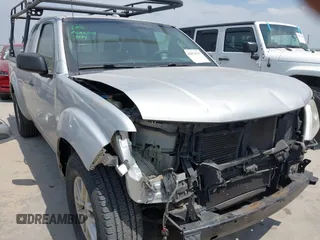 2014 Nissan Frontier SV with VIN 1N6AD0CUXEN768602, listed as a IAAI auction lot 42074514 with 77,469 mi miles and . Bid and sale history available at DreamBid. Image 6.