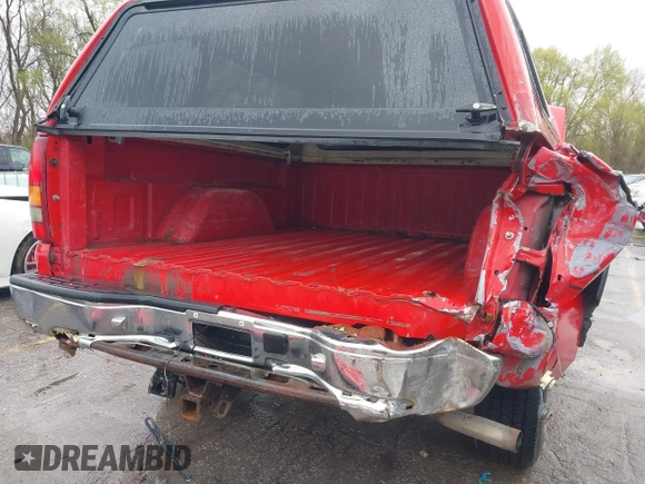 1999 Chevrolet Silverado 1500 LS with VIN 1GCEK14T6XZ153966, listed as a IAAI auction lot 41898476 with 246,792 mi miles. Bid and sale history available at carsss.com. Image 6.