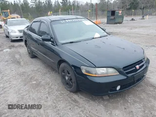 1998 Honda Accord EX z VIN 1HGCG1659WA070103, wystawiony jako IAAI lot #41571235 z przebiegiem Nie podano mil oraz . Historia ofert i sprzedaży dostępna na DreamBid. Obrazek 1.