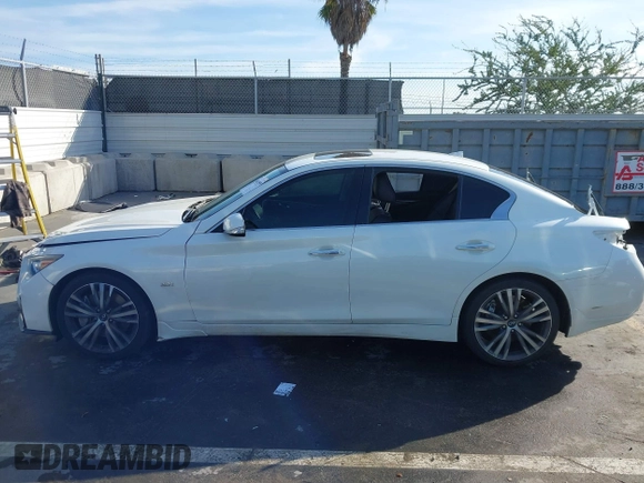 2018 Infiniti Q50 3.0t LUXE with VIN JN1EV7AP7JM358575, listed as a IAAI auction lot 41619592 with 47,520 mi miles. Bid and sale history available at carsss.com. Image 13.