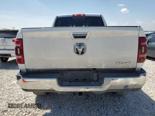 2019 Ram 2500 Laramie z VIN 3C6UR5NL2KG593602, wystawiony jako Copart lot #50212095 z przebiegiem 123 811 mil mil oraz Szkoda całkowita • Salvage title. Historia ofert i sprzedaży dostępna na DreamBid. Obrazek 6.