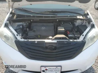 2013 Toyota Sienna L z VIN 5TDZK3DC7DS289663, wystawiony jako Copart lot #59146295 z przebiegiem 124 876 mil mil oraz Szkoda całkowita • Salvage title. Historia ofert i sprzedaży dostępna na DreamBid. Obrazek 12.